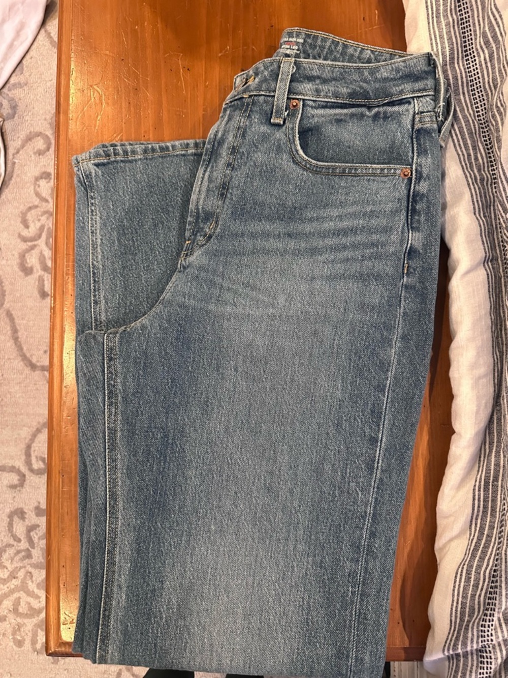Old Navy Women's Light Blue Wide-Leg Jeans
